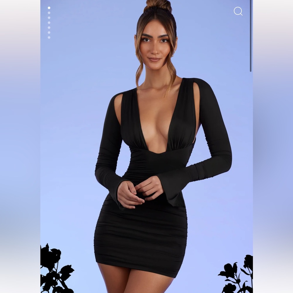NEW - Oh Polly Zurich Low Plunge Ruched Mini Dress in Black - 8